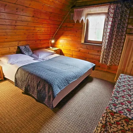 Dlugoszowki Rum i privatbostad *
